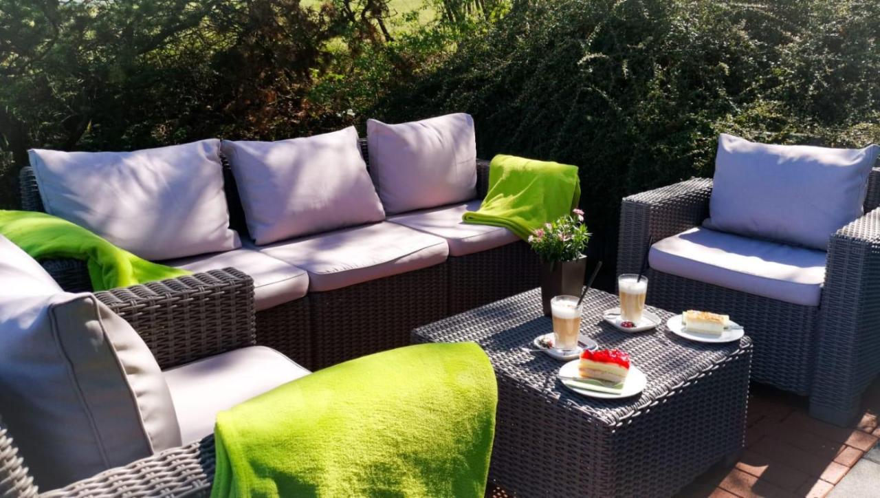 Kurhotel Bad Rodach an der ThermeNatur Bagian luar foto