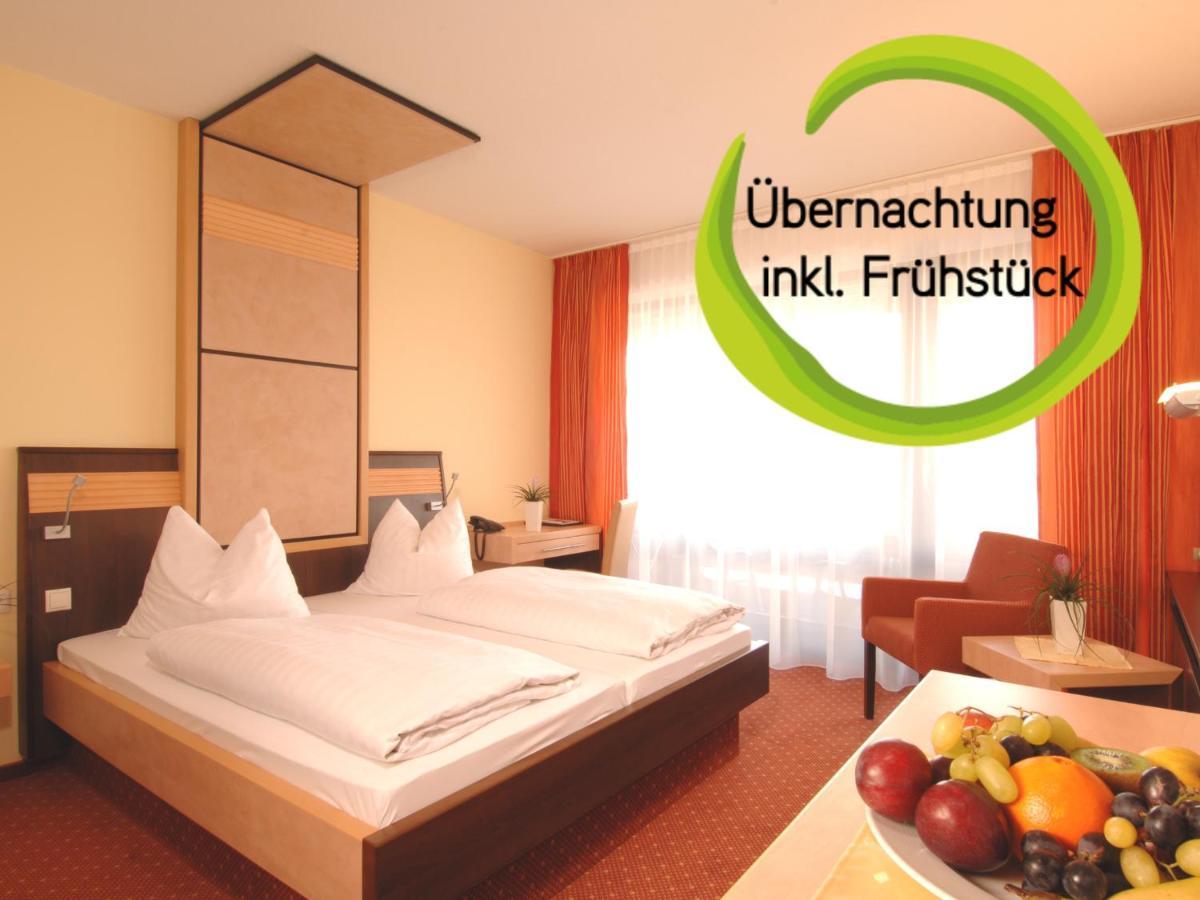 Kurhotel Bad Rodach an der ThermeNatur Bagian luar foto
